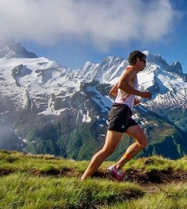 Kilian Jornet am Mont Blanc: 2014 und 2015 nimmt er neue Rekordziele in Angriff. Foto: ISF