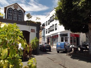 Santa Cruz: Stadtverwaltung verstärkt Reinigungsarbeiten in Stadtteilen wie San Telmo. Foto: La Palma24