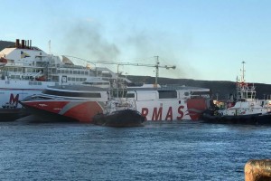 Zusammenstoß des Armas-Katamarans auf seiner Fahrt von Gran Canaria nach Teneriffa: 